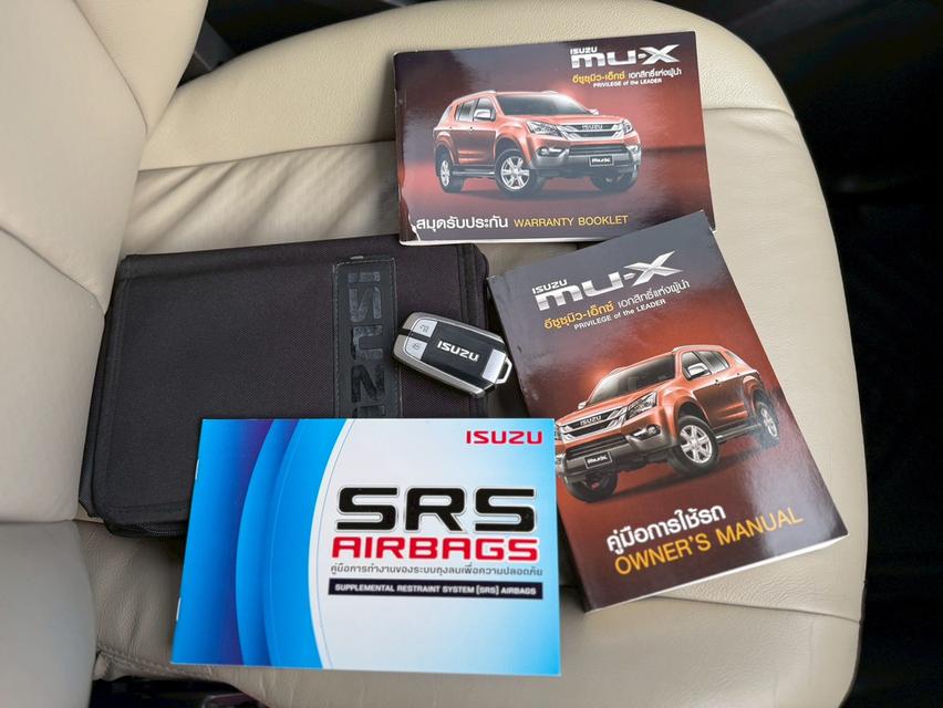 ปี 2013 ISUZU MU-X, 3.0 (DVD Navi)โฉม ปี13-20 สีเทา จดทะเบียนปี2014👉ไมล์แท้ 132,350 กม. มือเดียวออกห้าง 11