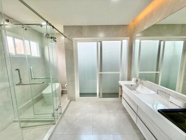 เช่าบ้านเดี่ยว 2 ชั้น 112ตารางวา อยู่ถนน กรุงเทพกรีฑาตัดใหม่/ ใกล้พระราม 9 5