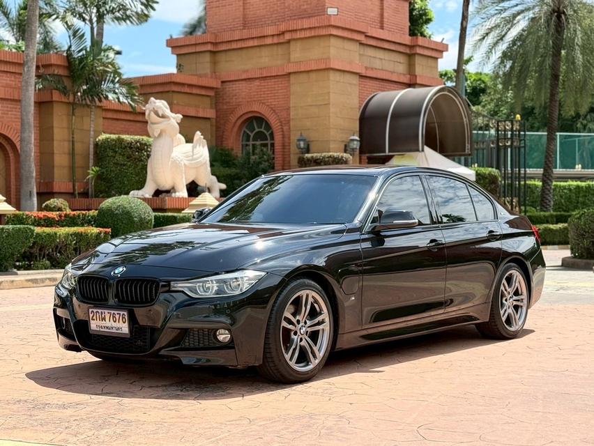 รหัสรถ PJP7676 2017 BMW 330e M-Sport
