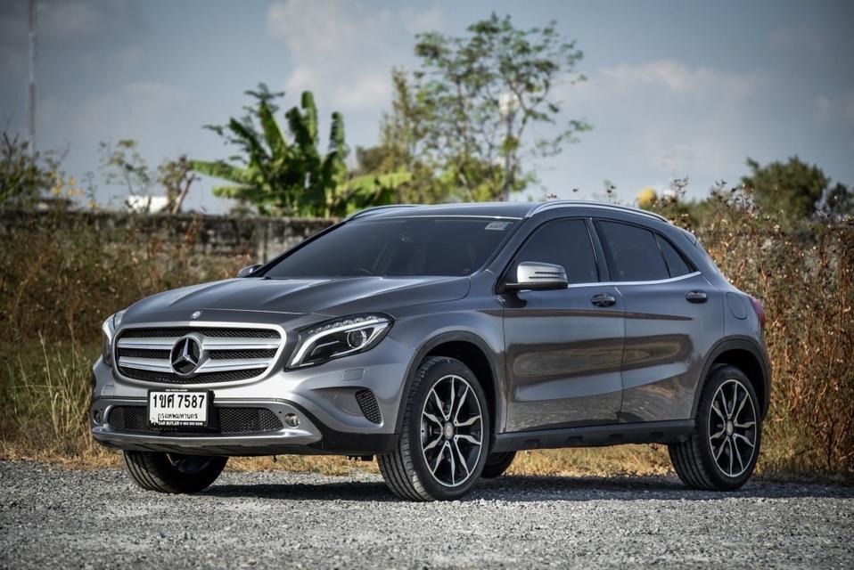 รหัสรถ CBL7587 Mercedes-Benz GLA200 1.6 Urban AT 2015 1