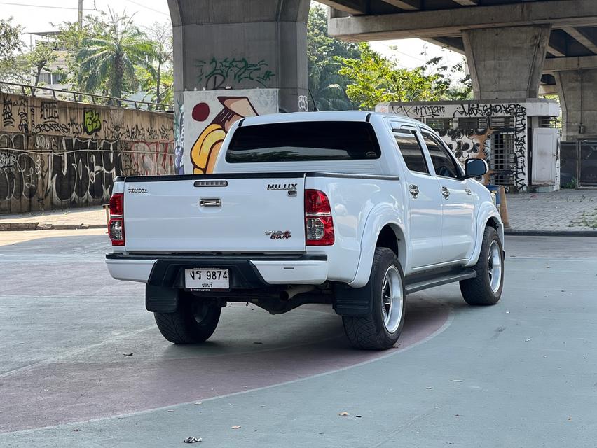 ขายรถ Toyota Vigo CHAMP 2.5E  Prerunner 4 ประตู ปี 2013 สีขาว เกียร์ออโต้ 4