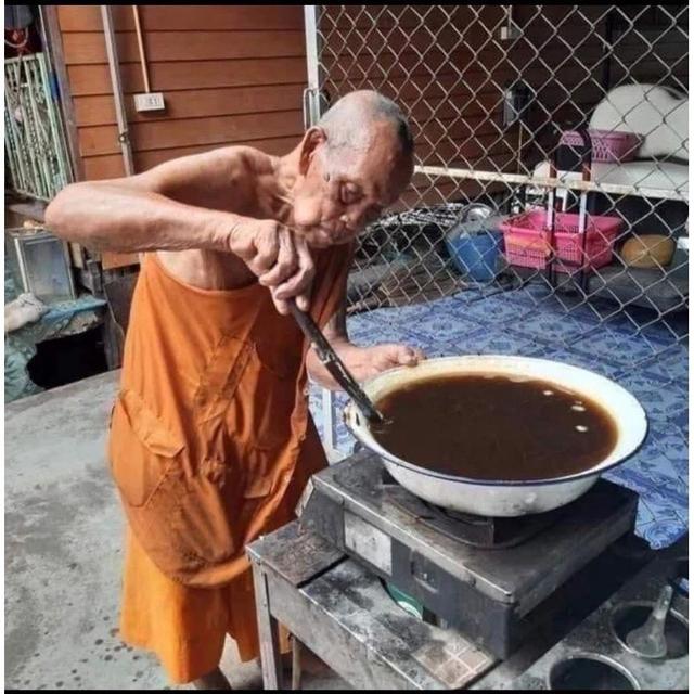 🌺💰 Supreme Instant Prosperity Love Oil – Rak Saon Rich Quick Cultural Edition for Charisma & Wealth Surge 3