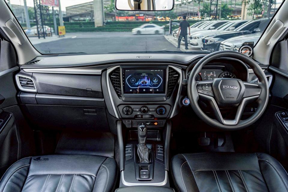รหัสรถ NP4264  รุ่นรถ : ISUZU MU-X 1.9 ACTIVEปีรถ : 2023 รูปที่ 9