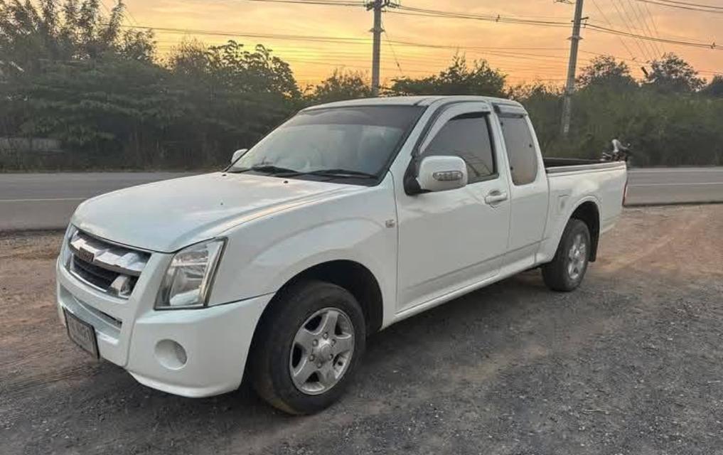 Isuzu D-Max  ปี 2006 สีขาว 2