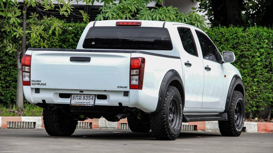 ISUZU DMAX CAB-4 1.9 Ddi S ปี 2018 โฉม CAB-4 ปัจจุบัน เกียร์ ธรรมดา สีขาว ดีเซล ไมล์เพียง 140,804 km. 5