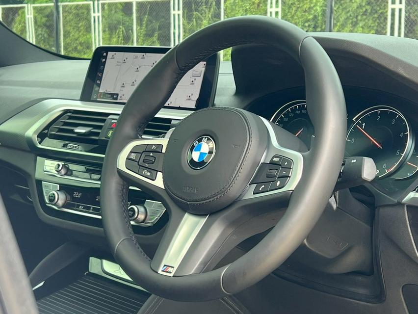 BMW X4 xDrive20d M-Sport 2019 สีขาว ไมล์น้อย รูปที่ 9