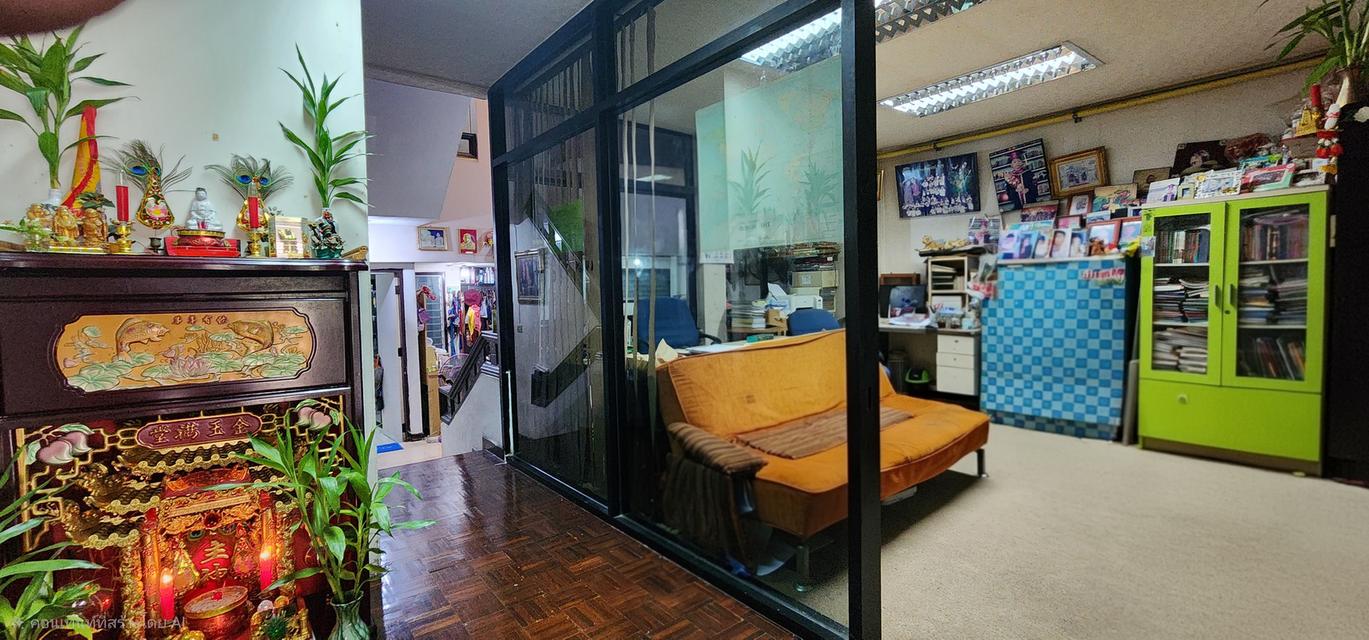 ทาวน์เฮ้าส์หมู่บ้านศรีสุโขทัย 6