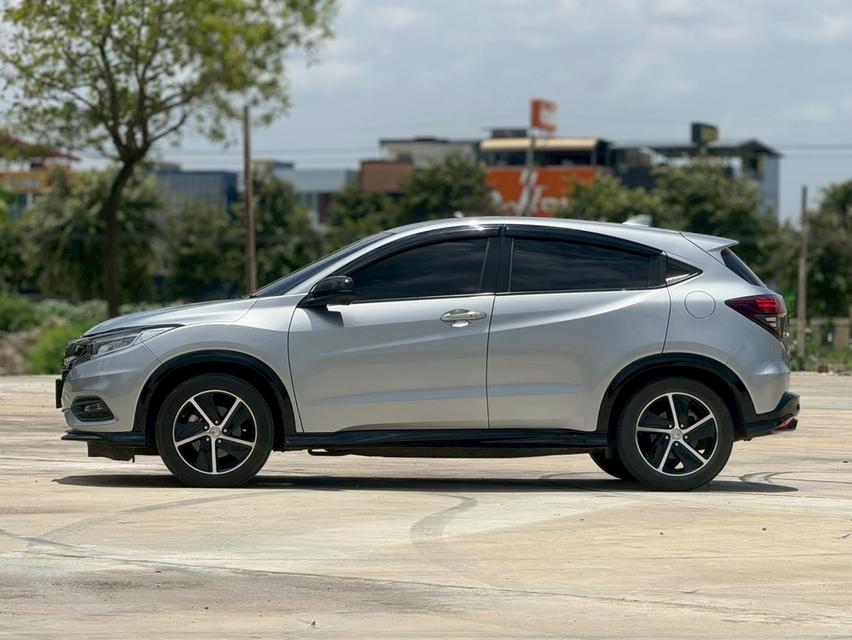 HONDA HRV 1.8  RS TOP SUNROOF (mnc)ปี 20 สีเทา  ออโต้  สวยหรูสปอร์ตน่าขับมากๆ 7