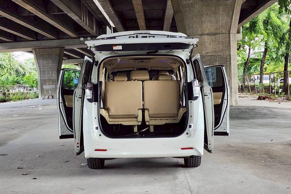 Toyota VellFire 2.5 HEV E-FOUR AT ปี 2015 9