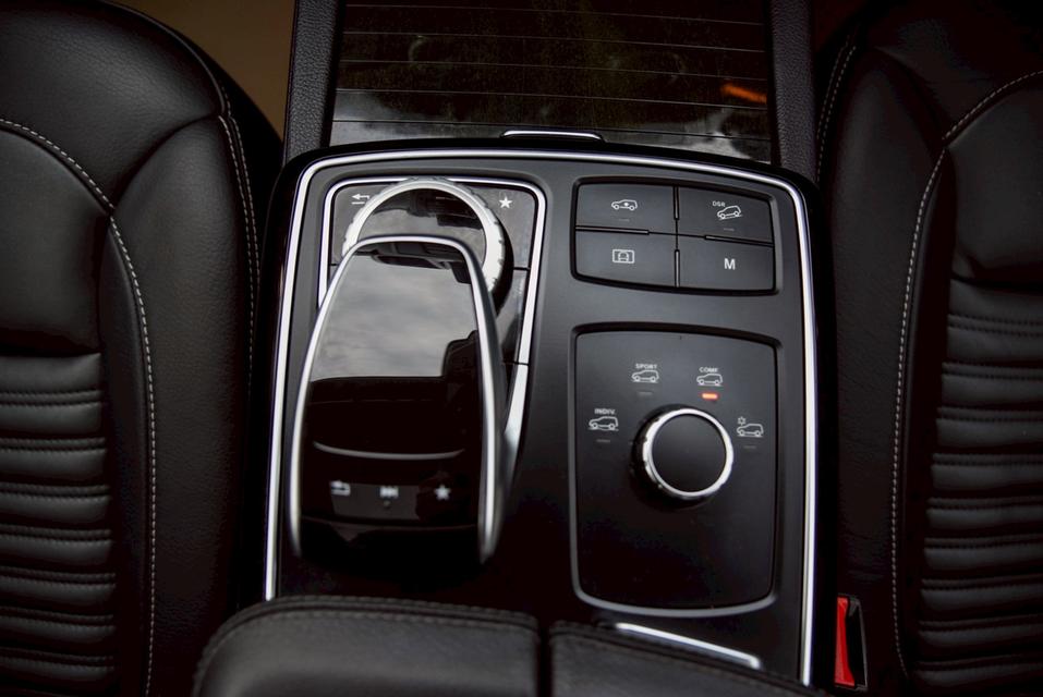 รหัสรถ CBL6075 Mercedes-Benz GLE500e 4Matic AMG Dynamic W166 AT 2018 17