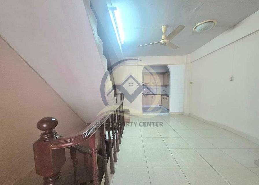 ตึก 5 ชั้น 1 คูหา หมู่บ้านสุขสันต์ 5 ซอยกาญจนาภิเษก 5 ถนนกาญจนาภิเษก ต่อเติมเต็มพื้นที่ ปรับปรุงพร้อมอยู่ ขายตามสภาพราคาพิเศษ ต่อรองได้ 4