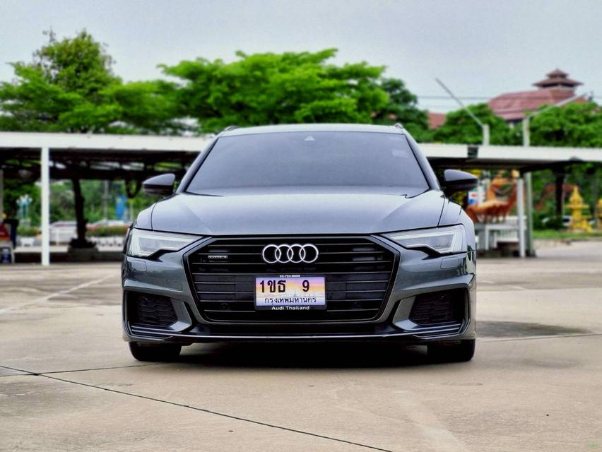 Audi A6 Avant 45 TFSI S-Line Black Edition ปี 2020 ไมล์ 11x,xxx km.