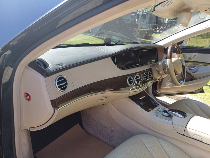 2015 BENZ S300 BLUETEC HYBRID AMG หลังคาแก้ว 10