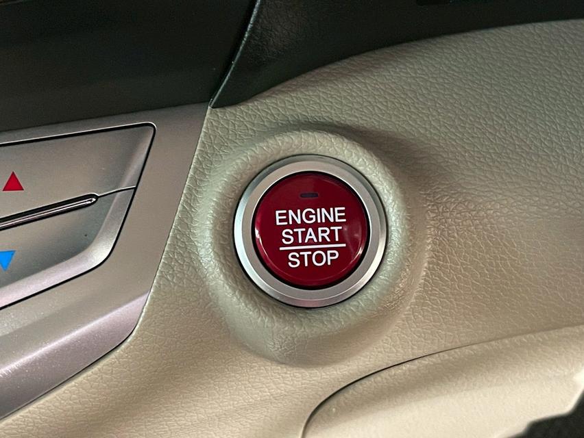 ขาย Honda Accord 2.0El ปี15 9