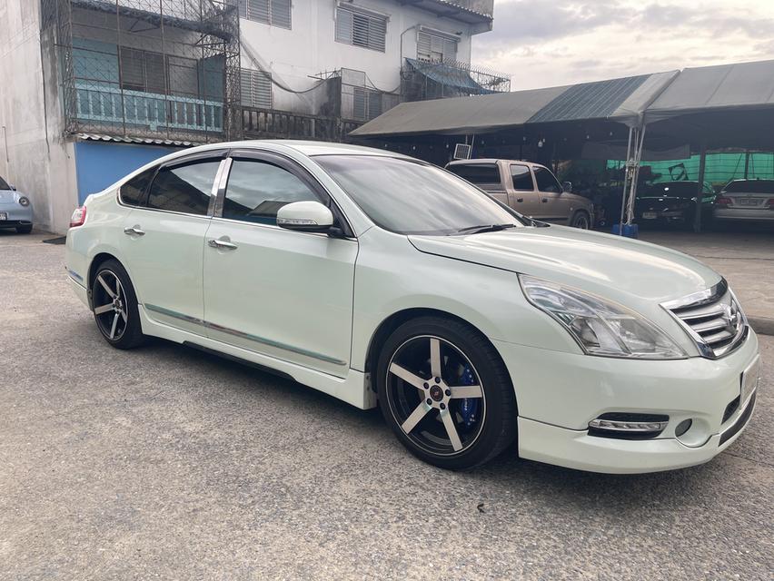 Nissan Teana j32 รถสวยพร้อมใช้งาน