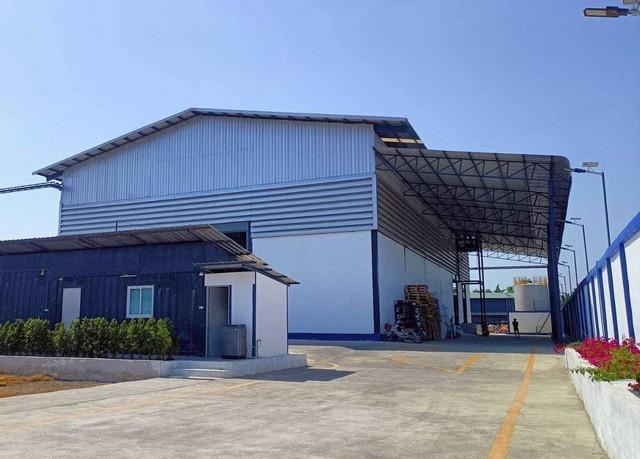 MKR24 ขาย-เช่าโรงงานพื้นที่ 1,318 ตร.ม. บนที่ดิน 2-1-0 ไร่ พื้นรับน้ำหนัก 5 ตัน/ตร.ม. มีเครน 5 ตัน ลานคอนกรีตกว้าง ทางเข้า 12 เมตร 2