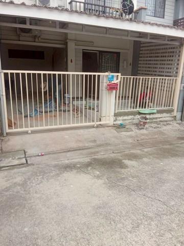 ให้เช่าทาวเฮ้าส์ 2 ชั้นหมู่บ้านพฤกษา 58 ถนนศรีวารีน้อย ซอย ลาดกระบัง54 1