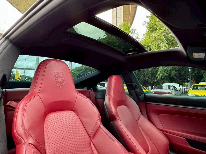 Porsche 911 Carrera S ปี 2020 (992) 14