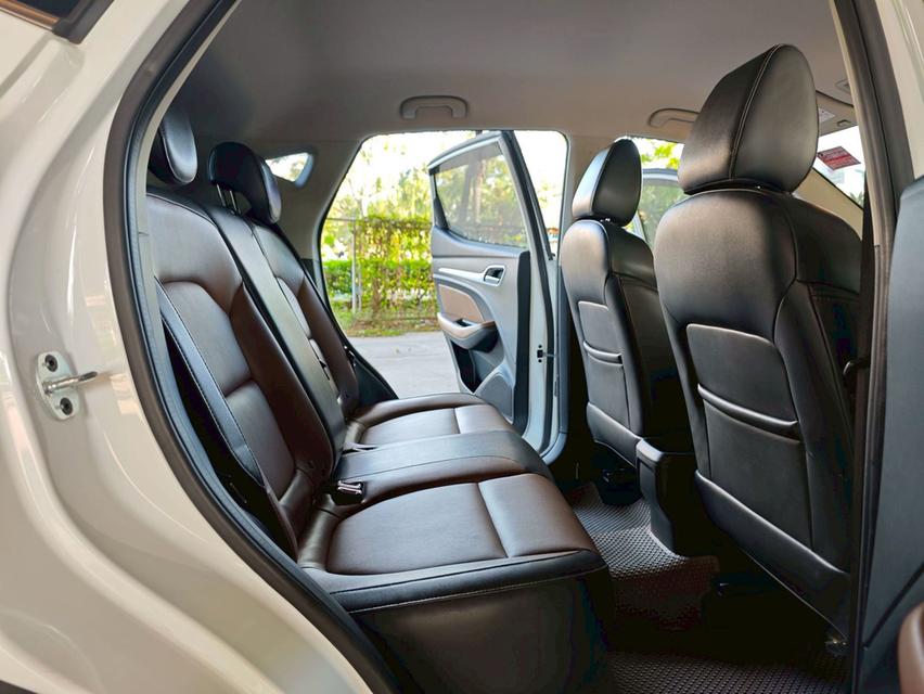 🔥ฟรีดาวน์ รถสวยมือเดียว ปีใหม่ ไมล์น้อย  MG ZS 1.5 D AT ปี 2018 17