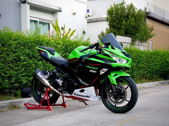 Kawasaki ninja สีเขียวสวย 2