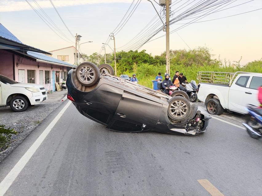 มีuริการทั้งรถเล็ก-รถใหญ่-รถบรรทุกทั้งคัน(สไลท์) รถยกแบบช้อนล้อ ได้มาตรฐาน 083-915-5619 083-256-5915 รูปที่ 14