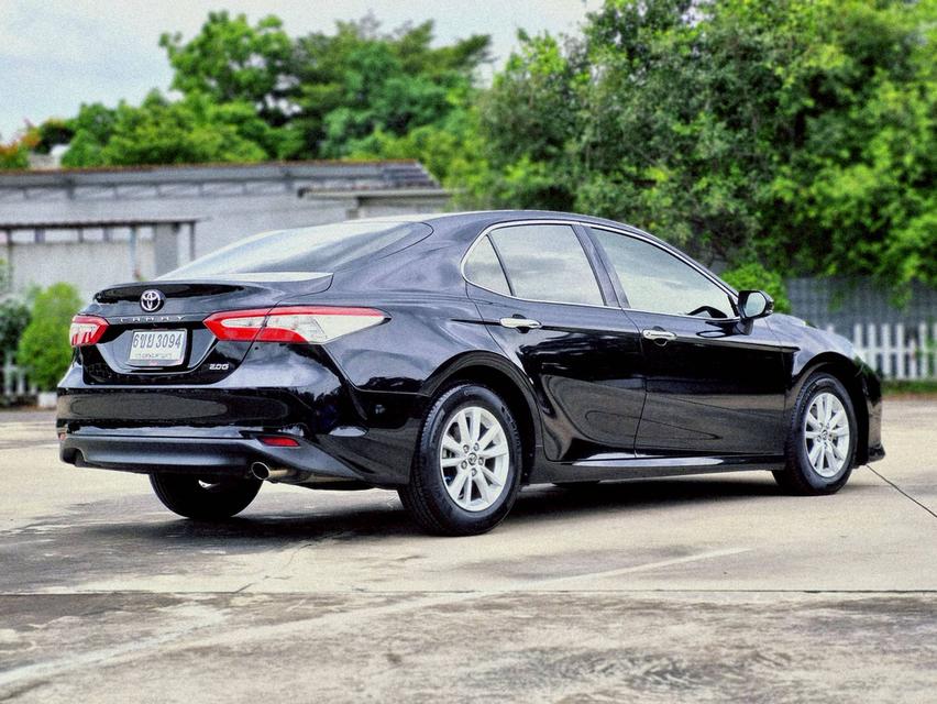 ขาย Toyota Camry 2.0G ปี19 4