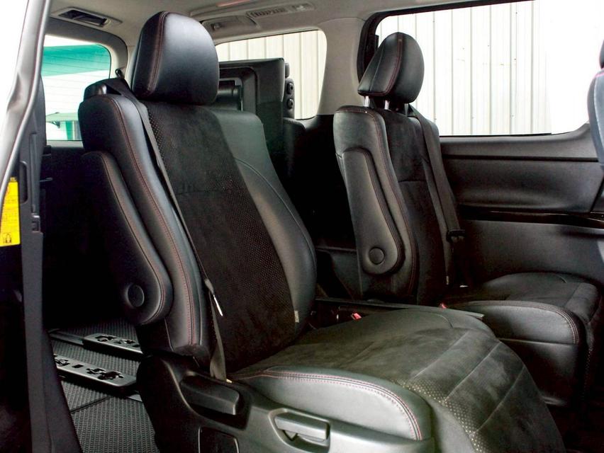 Toyota Vellfire 2.4 Golden Eyes II Wagon ปี 2014 โฉม ปี08-14  13