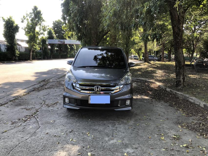 ขายรถยนต์Honda Stepwgn Spada08