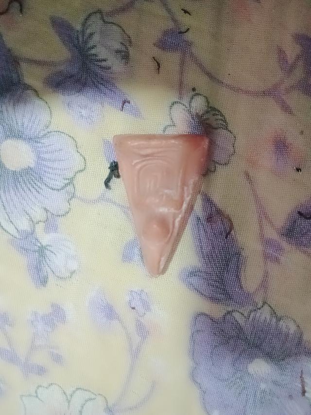 พระนางพญาสาพไม่ผ่านการใช้งานเก่าผิวเนียนเรียบ 3