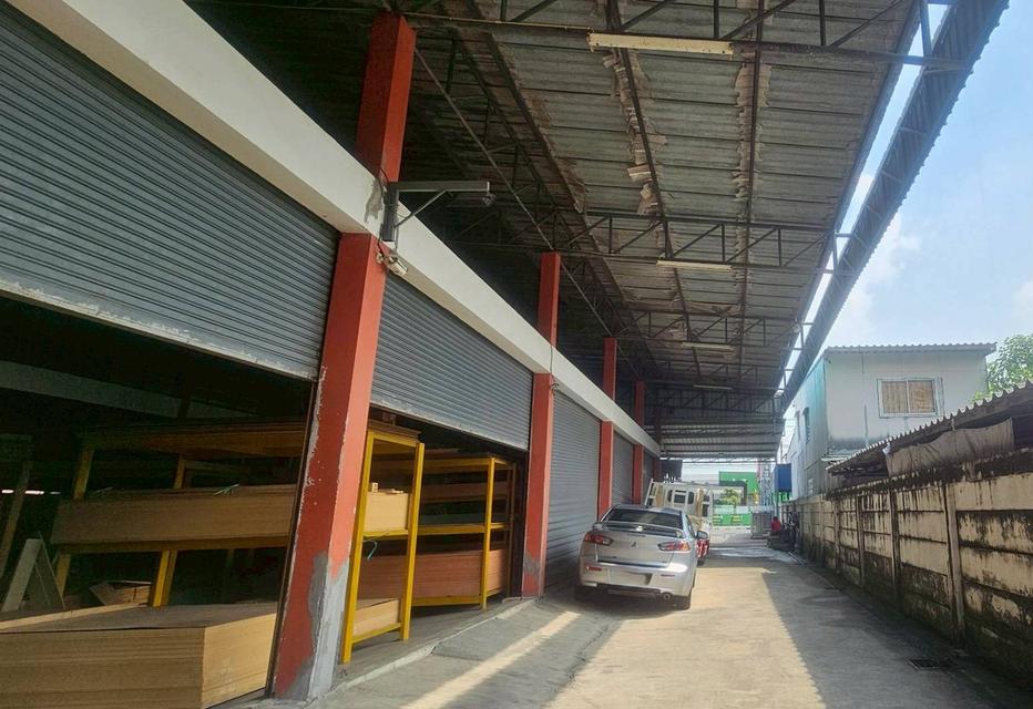 ขายที่ดินพร้อมสิ่งปลูกสร้าง 1 ไร่ ติดถนนหทัยราษฎร์ ใกล้หมู่บ้าน เค.ซี.รามอินทรา 9