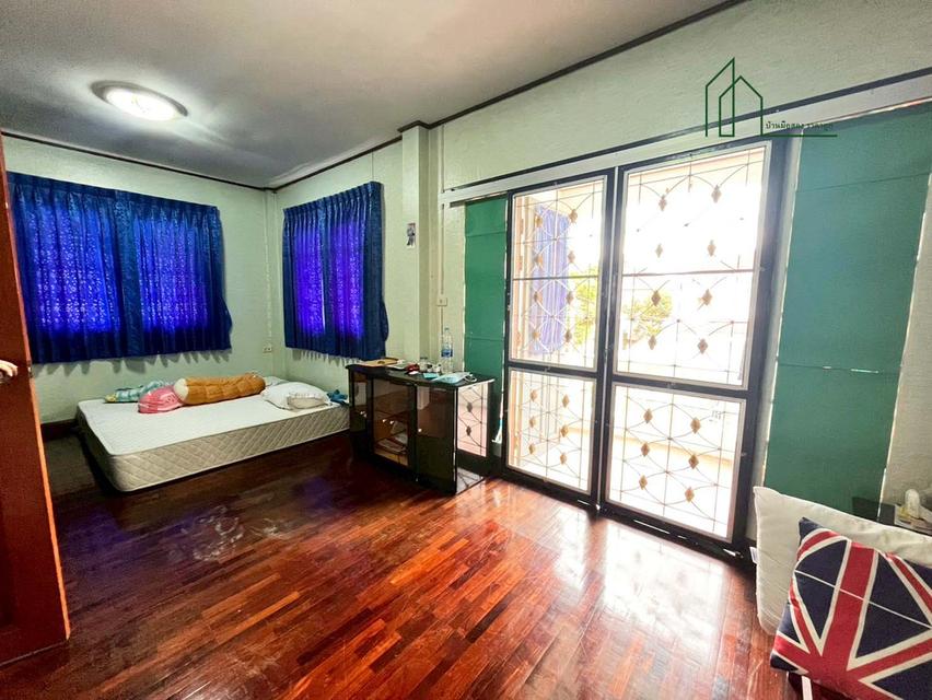 บ้านเดี่ยว หมู่บ้านวรารมย์ 81 บางบอน5 เพชรเกษม  ขนาด 54 ตร.วา 2 ชั้น 11