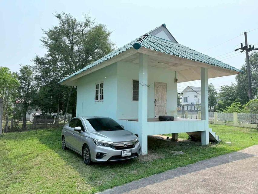 ขายบ้านพร้อมที่ดินแปลงสวย ทำเลทอง ติดถนนใหญ่ จังหวัดเชียงราย 3