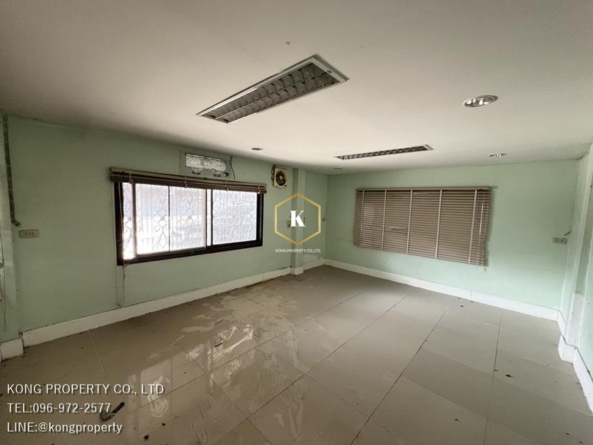 ให้เช่าโกดัง พื้นที่สีม่วง เอกชัย พระราม2 บางบอน กรุงเทพ พื้นที่ 708 ตรม  8