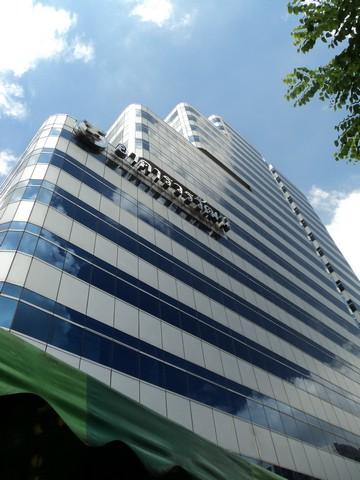 ให้เช่า สำนักงาน อาคารวรวัฒน์ 82500 บาทต่อเดือน ชั้นที่ 1 1