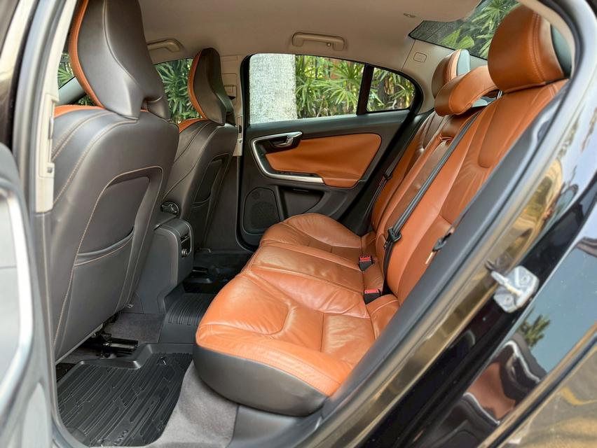 รหัสรถ PJP597 2014 VOLVO S60 T4F S รูปที่ 4