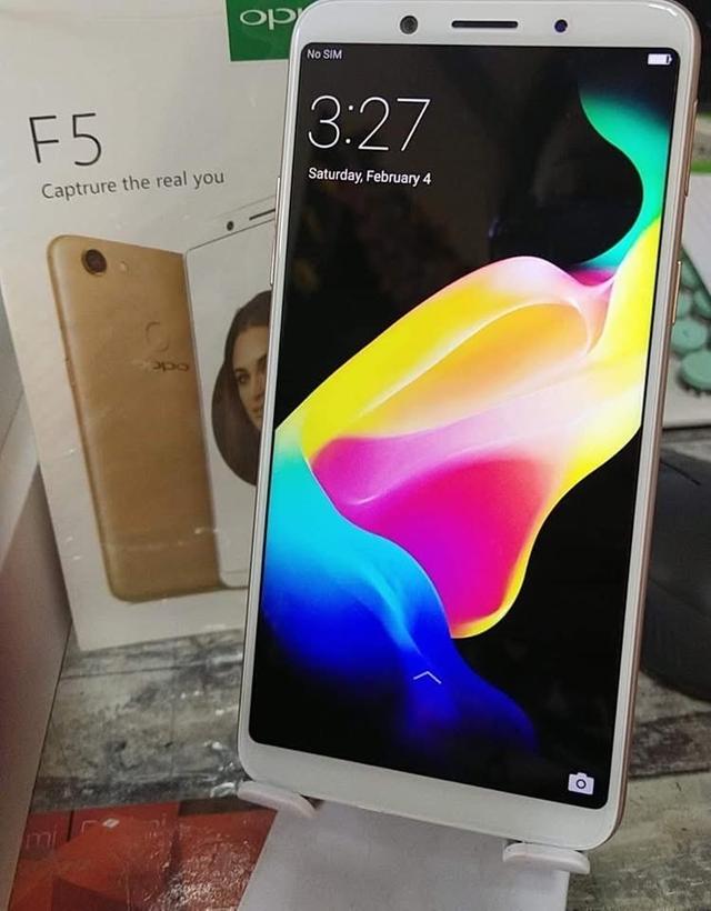 Oppo F5 อุปกรณ์ครบกล่อง 4