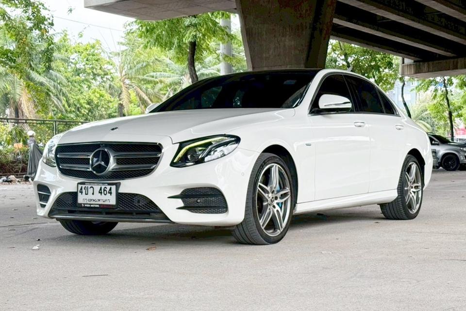 🚗 2018 Mercedes-Bez E350e AMG Dynamic หลังคาแก้ว AT