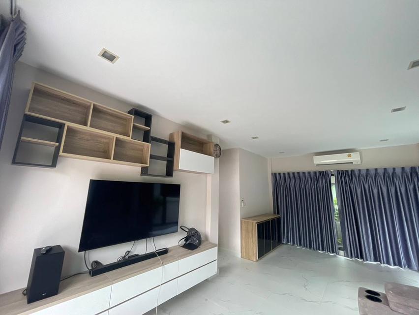 U1429 ให้เช่าบ้านเดี่ยว 2 ชั้น เวนิว โฟลว์ รังสิต Venue Flow Rangsit รังสิต นครนายก68 บ้านพร้อมเฟอร์ ใน บ้านทำเลดีเดินทางสะดวก เข้าาอกได้หลายทาง 3