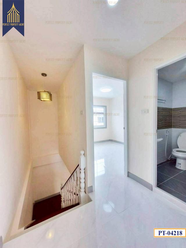 ทาวน์เฮ้าส์บัวทองแลนด์บางบัวทองราคาย่อมเยาว์ 7