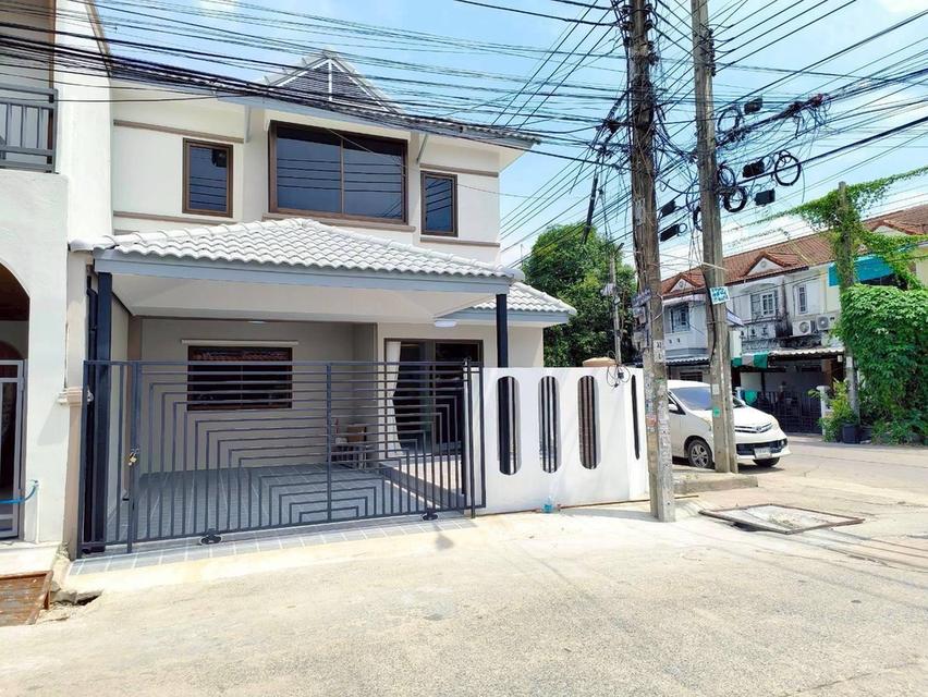 🏡✨ ทาวน์เฮ้าส์ 2 ชั้น รีโนเวทใหม่ พร้อมเฟอร์ฯ ครบ! | รหัส ST-V หมู่บ้านเคซี 1 ซ.หทัยราษฎร์ 39 – คลองสามวา กรุงเทพฯ 3