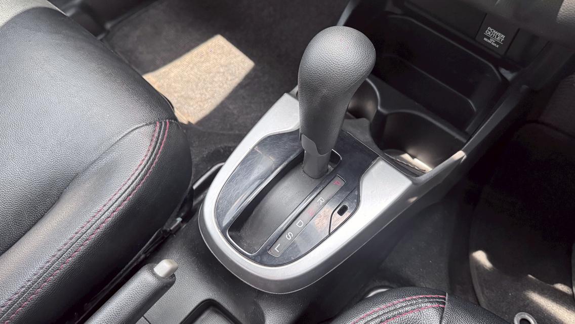 รหัสรถ TPV8191 🎊  Honda JAZZ 1.5 S 🎊 2018 10