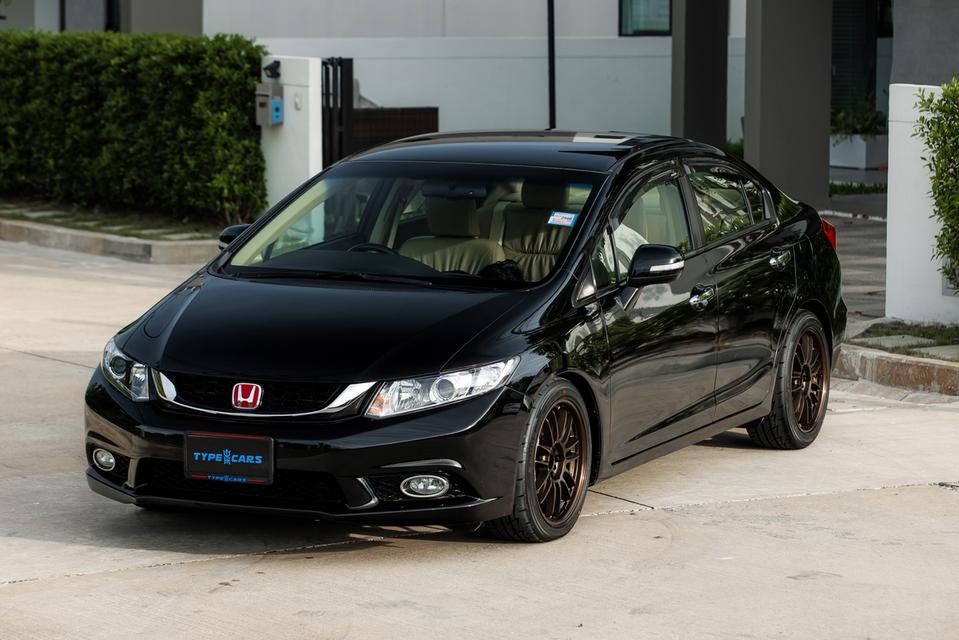 Civic FB 1.8E NAVI Top แต่งครบ 1