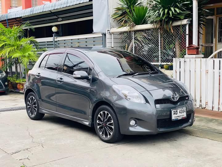 ปล่อยขายด่วน Toyota Yaris  2012 2