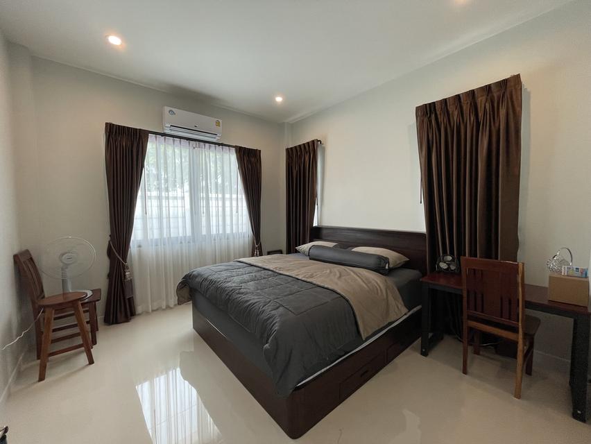 บ้านเดี่ยวสไตล์โมเดิร์น บรรยากาศร่มรื่น ไม่มีค่าส่วนกลาง 8