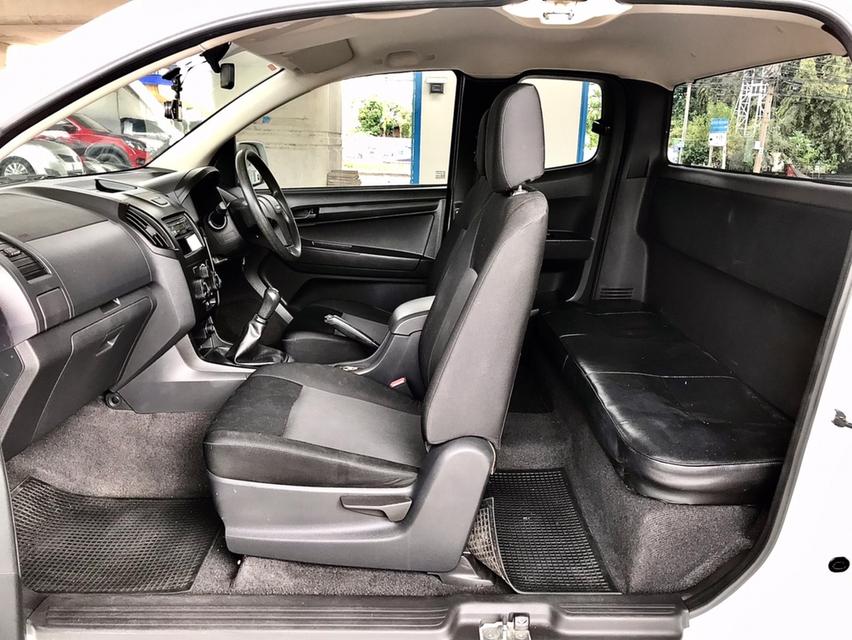 ขาย  ISUZU D-MAX 1.9 Ddi S โฉม SPACECAB ปี 2017 8