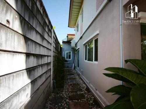 บ้านเดี่ยว 2 ชั้น เดอะแพลนท์ สุขาภิบาล 5 หลังริมใน 10