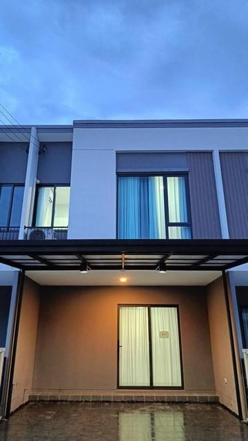 ให้เช่า ทาวน์โฮม โครงการ พลีโน่สุขุมวิท บางนา 3 Pleno Sukhumvit-Bangna 3 ติดเมกะบางนา เฟอร์นิเจอร์บิวท์อินท์ทั้งหลัง 