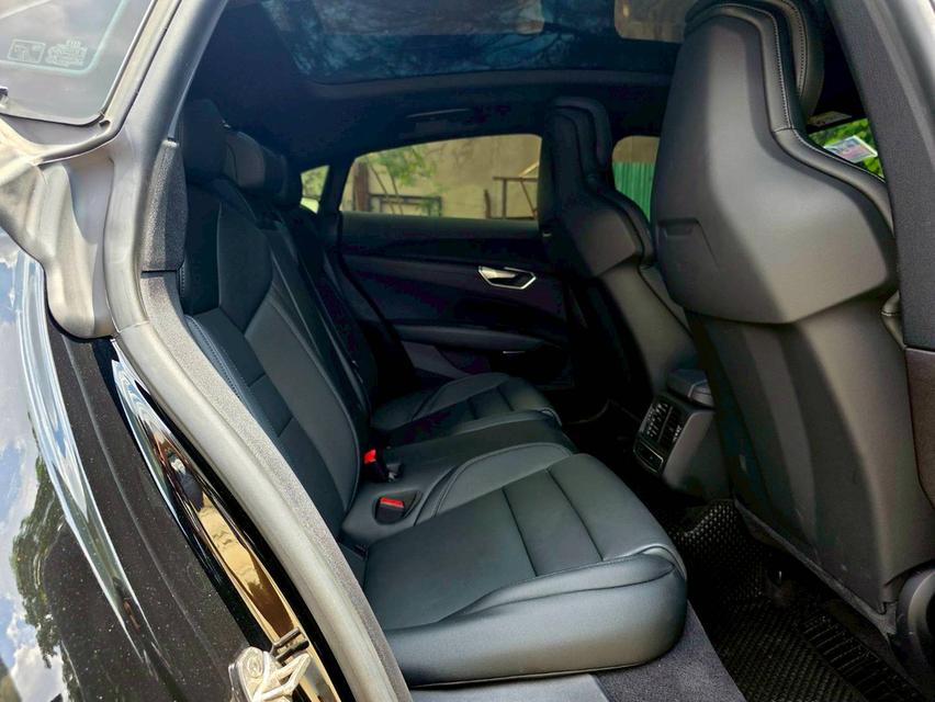 Audi e-tron GT 2021 13