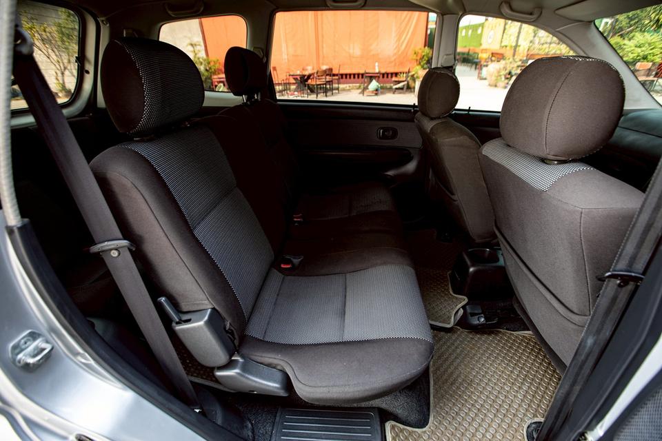 Toyota Avanza 1.3E ปี 2005  Auto สวยเดิม หายาก สภาพดี รูปที่ 12