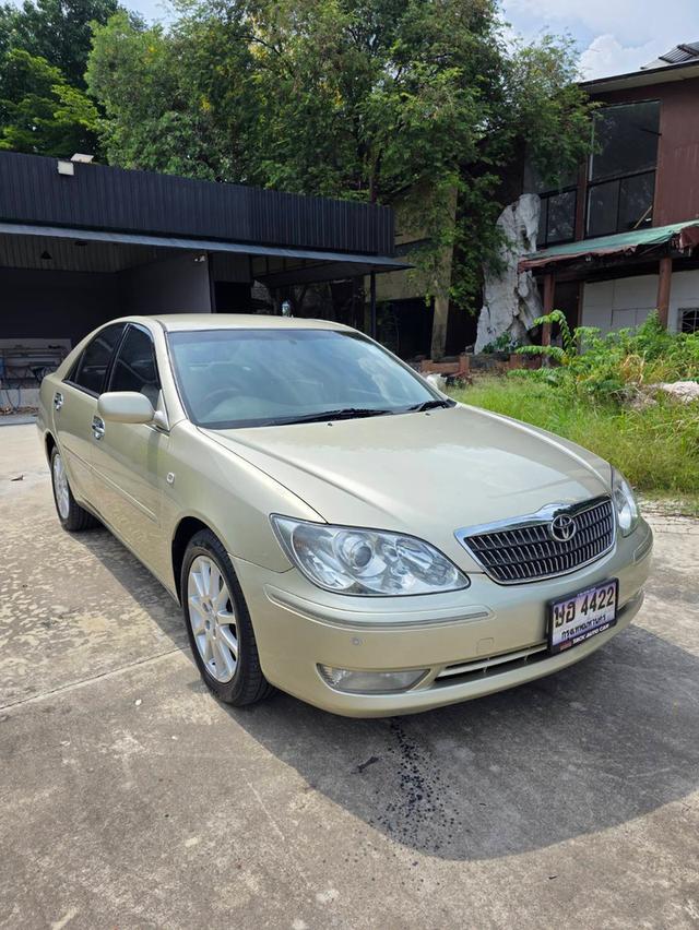 Toyota Camry 2.4 Q สีทอง ปี 2005 ไมล์ 170,000กม. 3